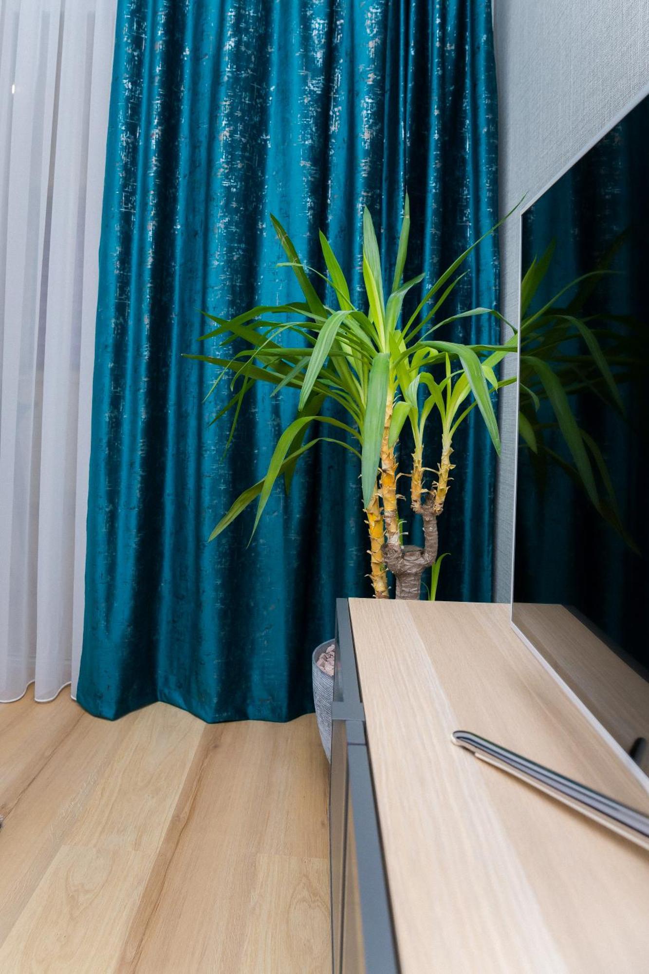 Elysian Urbanscape Brown, 2 Rooms, Near Bucharest Chiajna Dış mekan fotoğraf