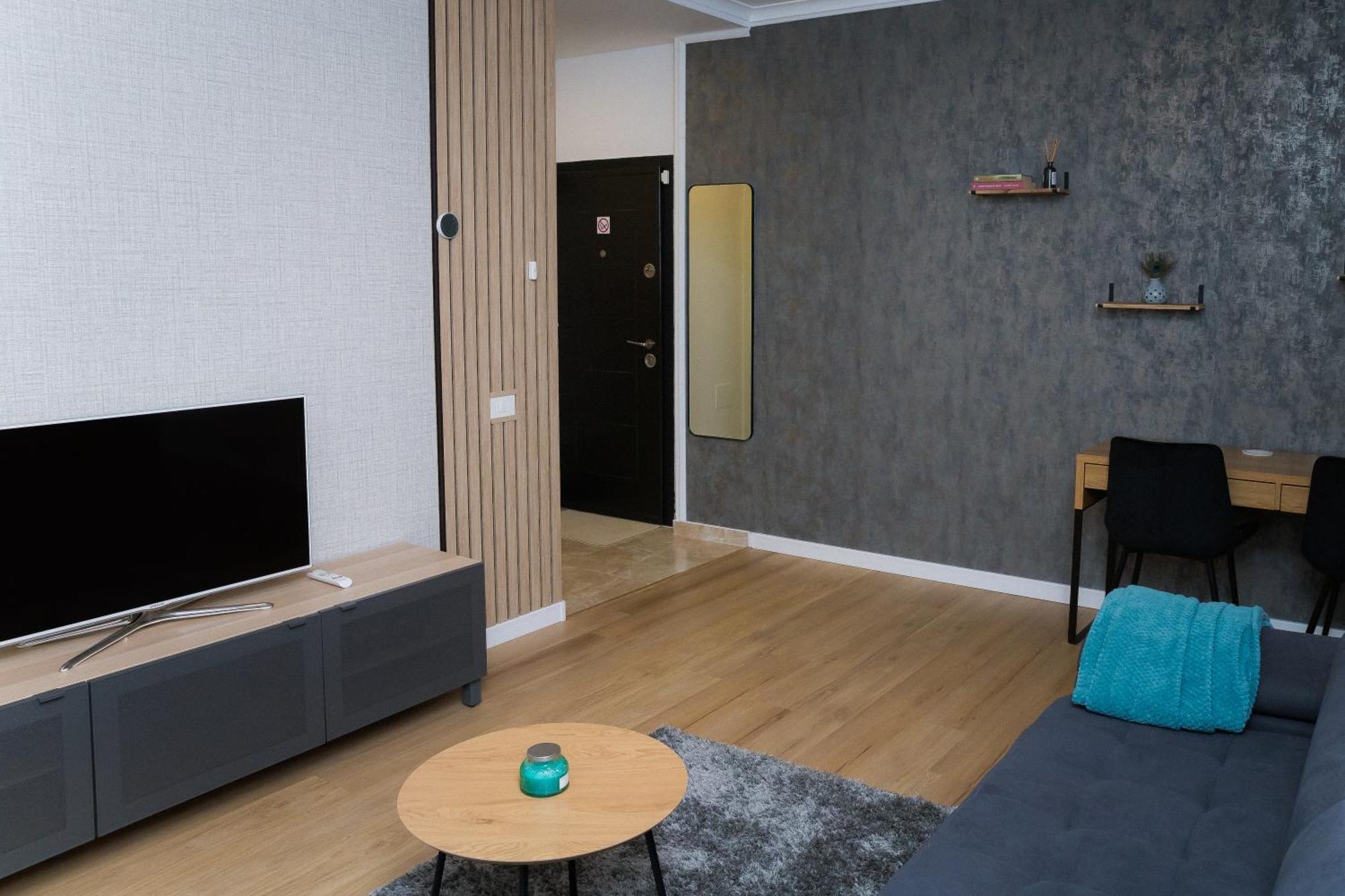 Elysian Urbanscape Brown, 2 Rooms, Near Bucharest Chiajna Dış mekan fotoğraf